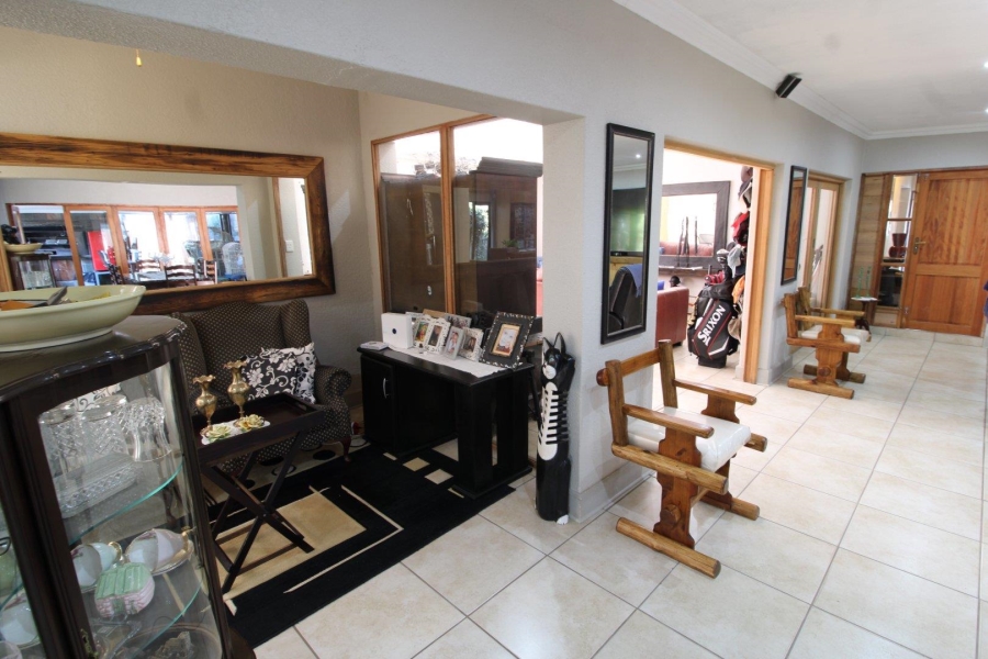 6 Bedroom Property for Sale in Doringkruin North West